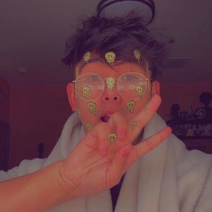 Meet your Posher, Riley